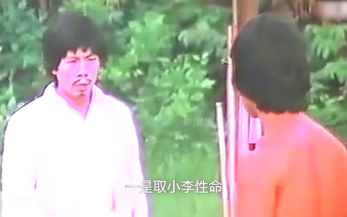 [图]小伙钻火圈练功，竟然领悟蛇形刁手，轻松吊打恶霸螳螂拳，武侠片