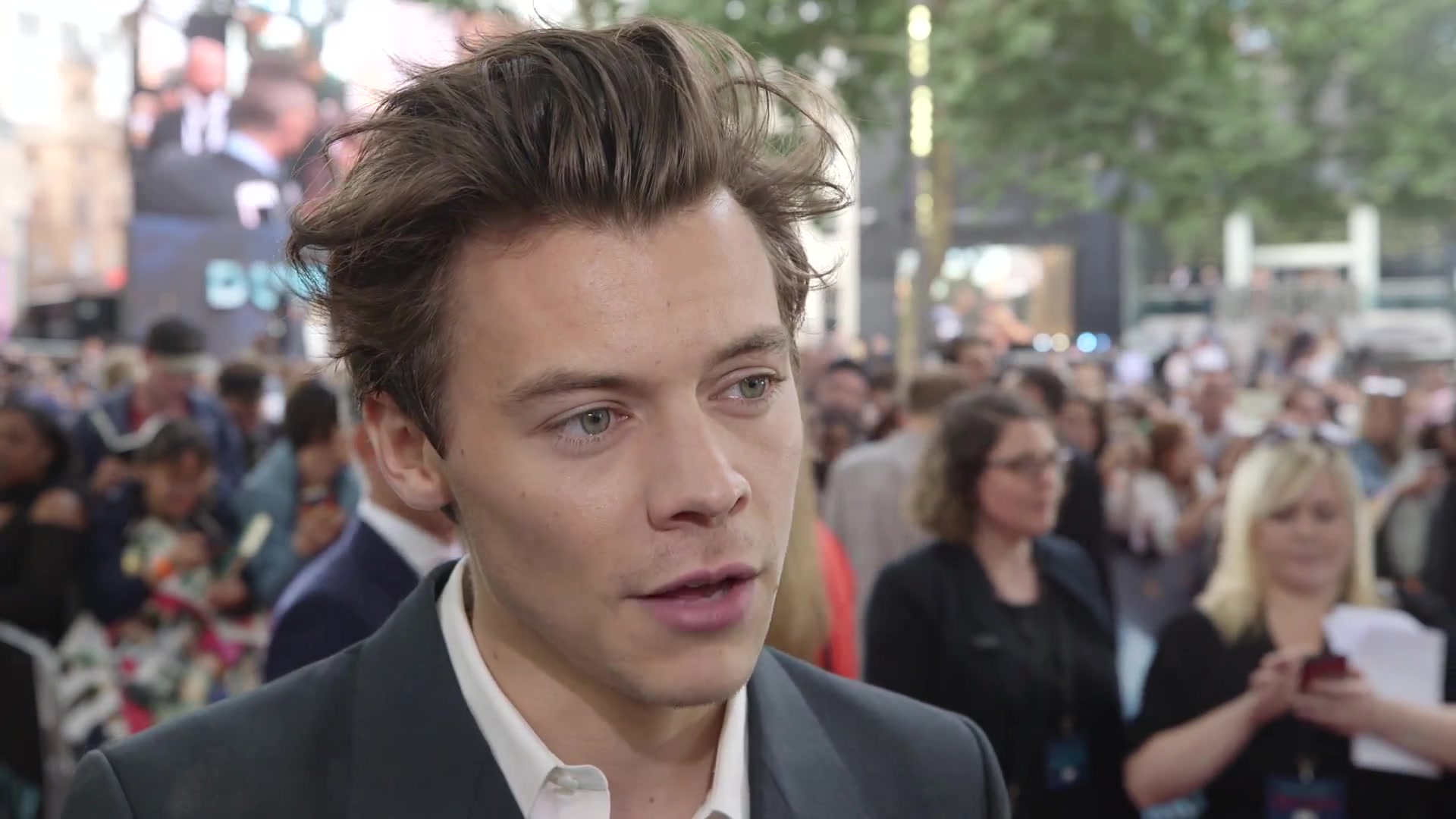 哈卷敦刻尔克首映礼采访1080p_哔哩哔哩 (゜-゜)つロ 干杯~-bili