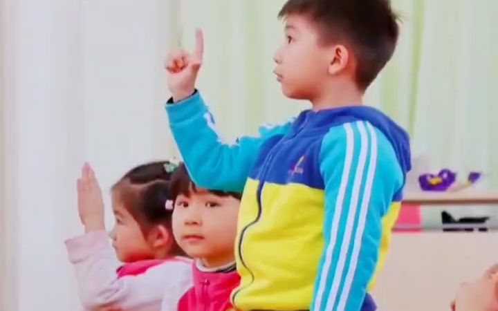 幼儿园公开课丨中班科学《动物的尾巴》𐟔她𜥄🥛�˜质公开课丨中班科学《动物的尾巴》𐟔…️本期给大家分享一节22分钟、优质的幼儿园公开课..本案...