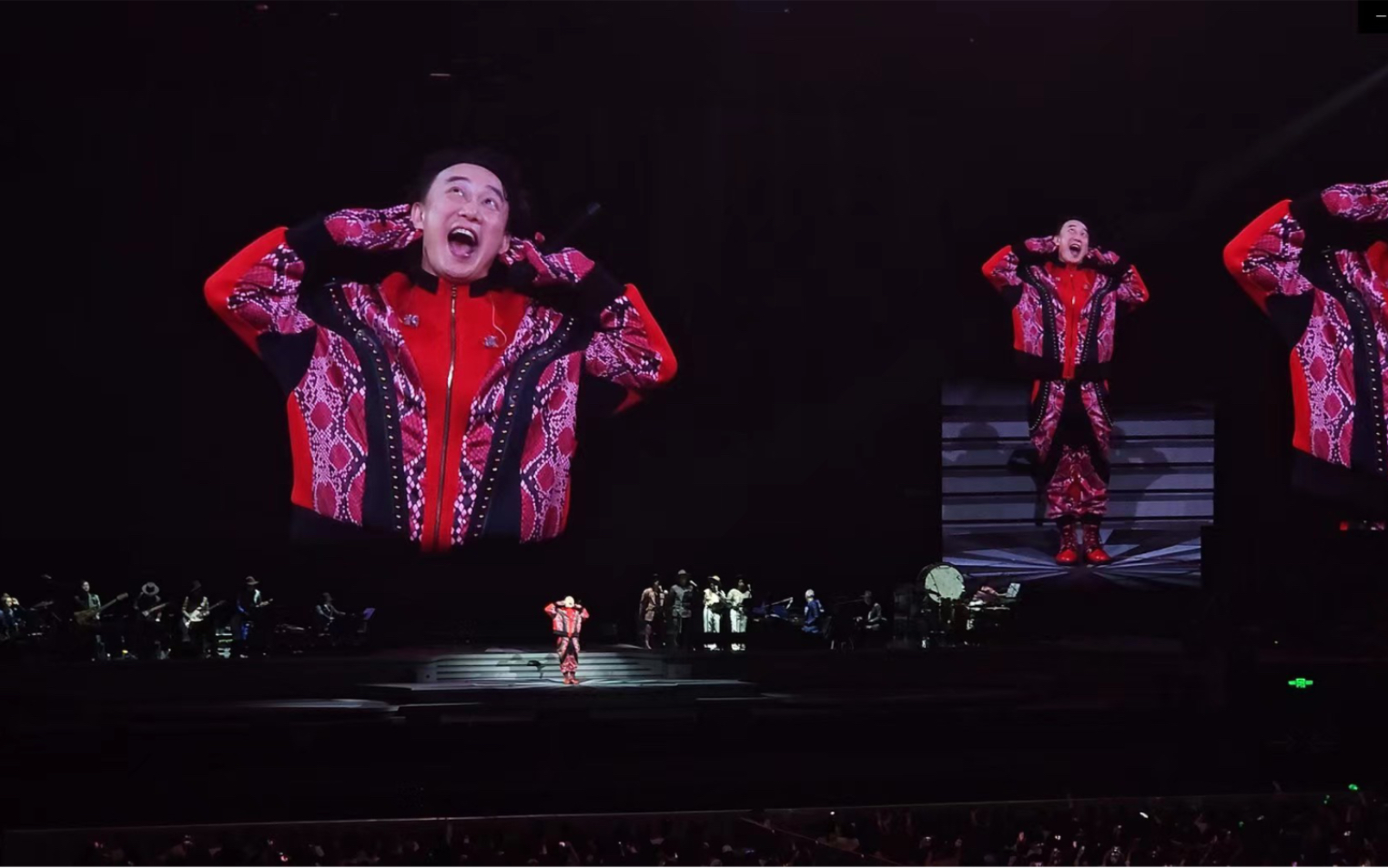 【陈奕迅演唱会】【超人的主题曲】护卫人类 挽救地球 看守这宇宙 这