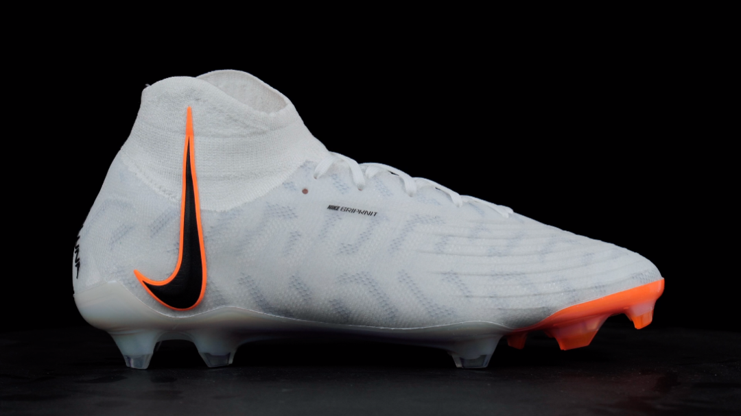 nike phantom luna elite fg 我发起了一个投票你想尝试这双鞋吗?