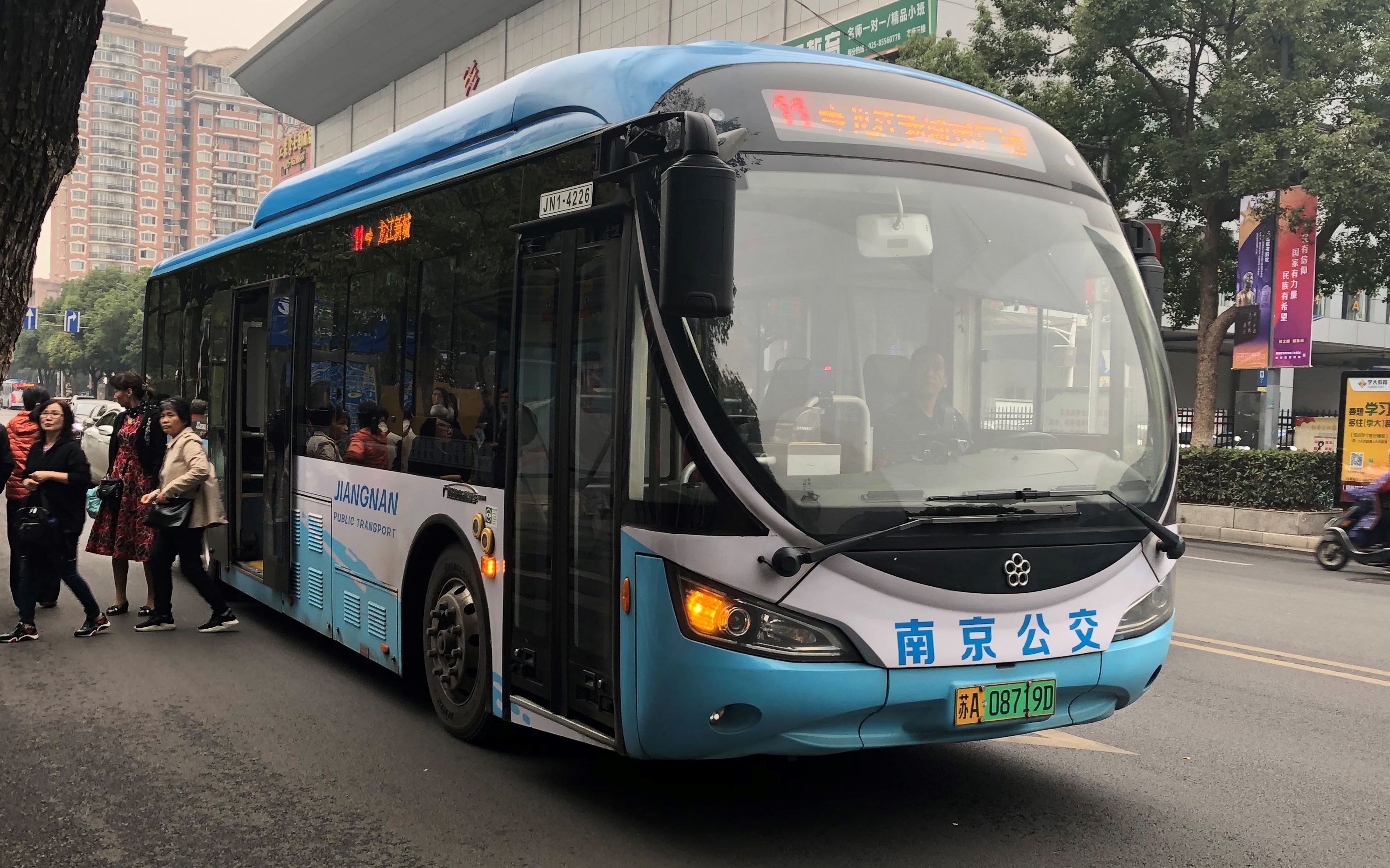 【南京公交pov】江南公交11路(燕江新城总站→龙江新城市广场)全程