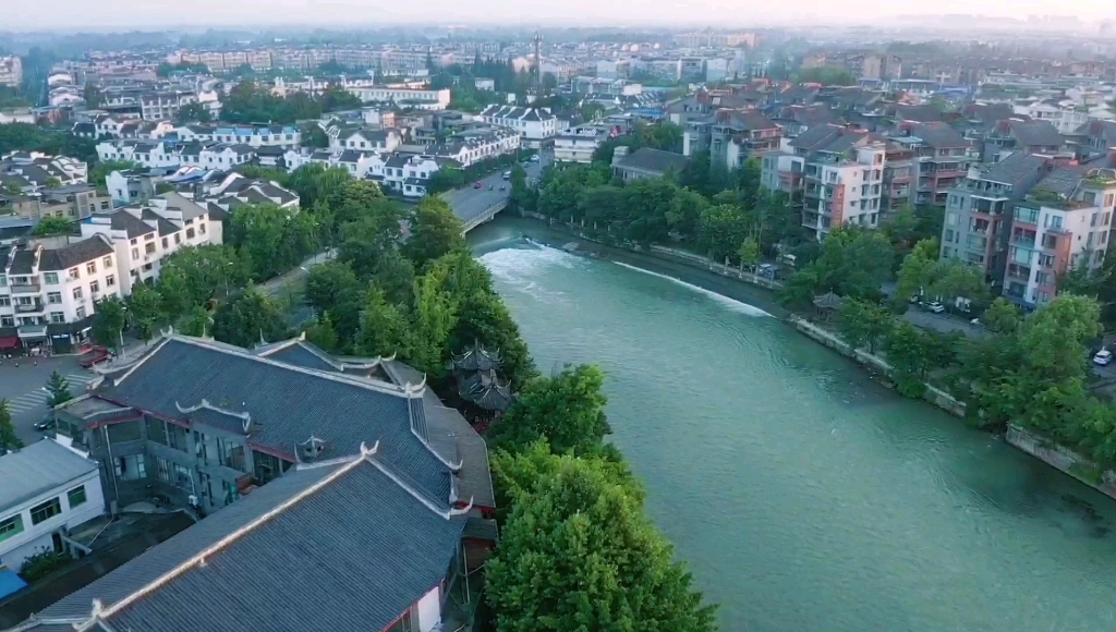 航拍成都郫都区三道堰