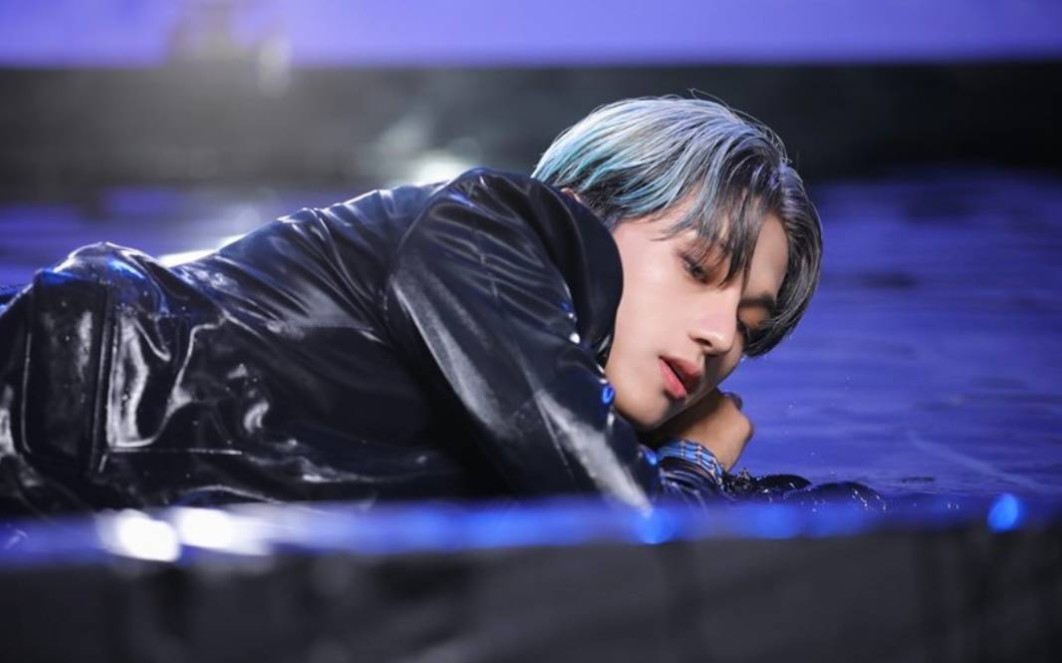 【郑友荣】dejavu 练习室竖版直拍(自制)