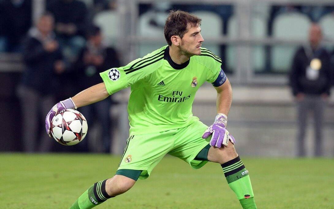 伯纳乌的骄傲 皇马前队长 伊戈尔·卡西利亚斯 皇马生涯33大震惊世界