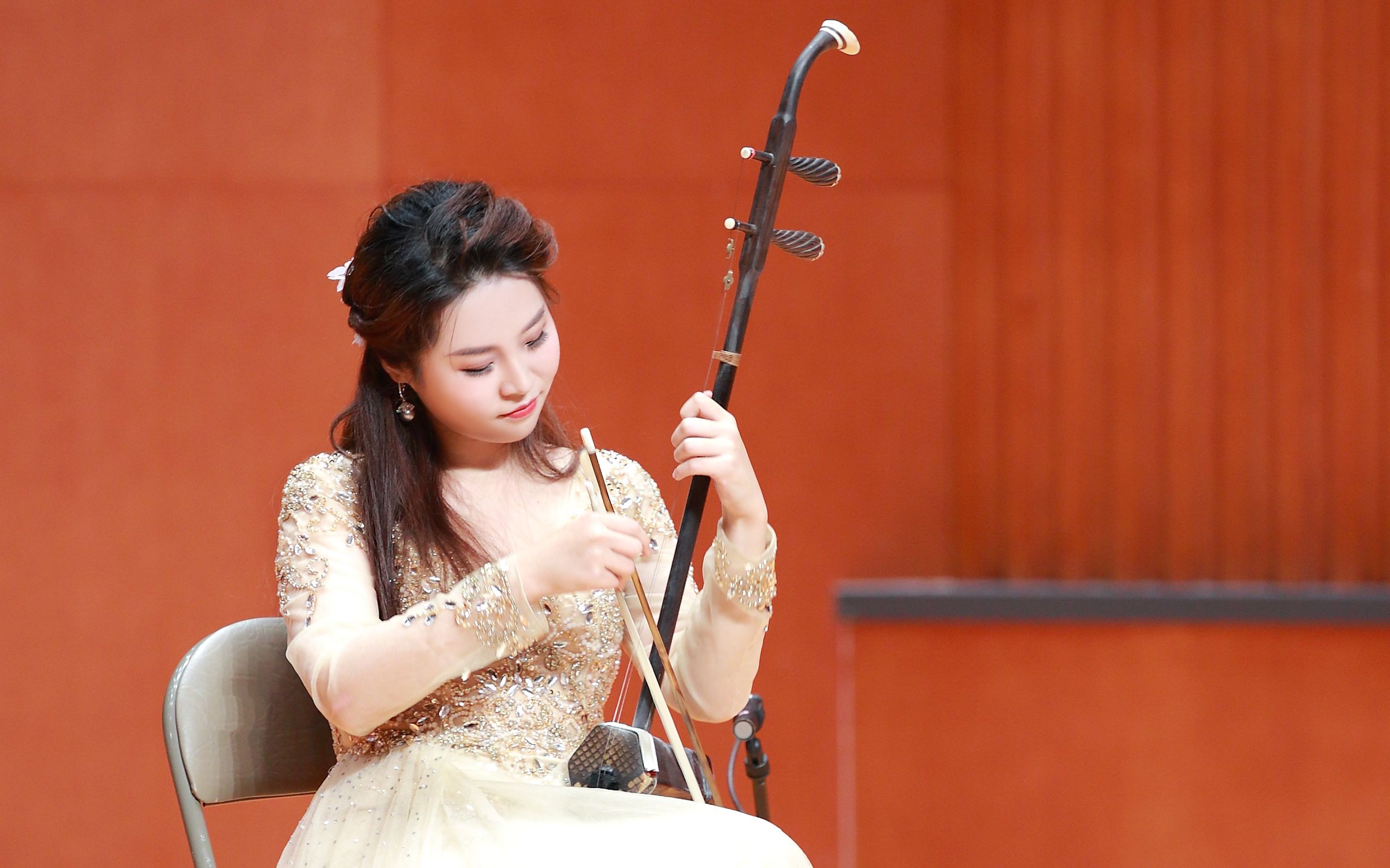 二胡《桃花坞》 帅气片段_哔哩哔哩_bilibili