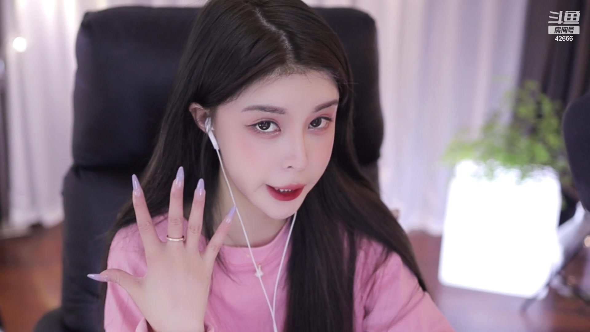 苏恩:晚上好78152023-06-20 苏恩olivia 录播