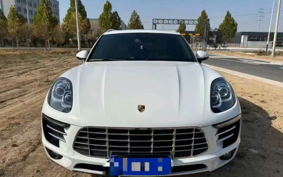 16.几,17年豪华版保时捷迈凯玛卡