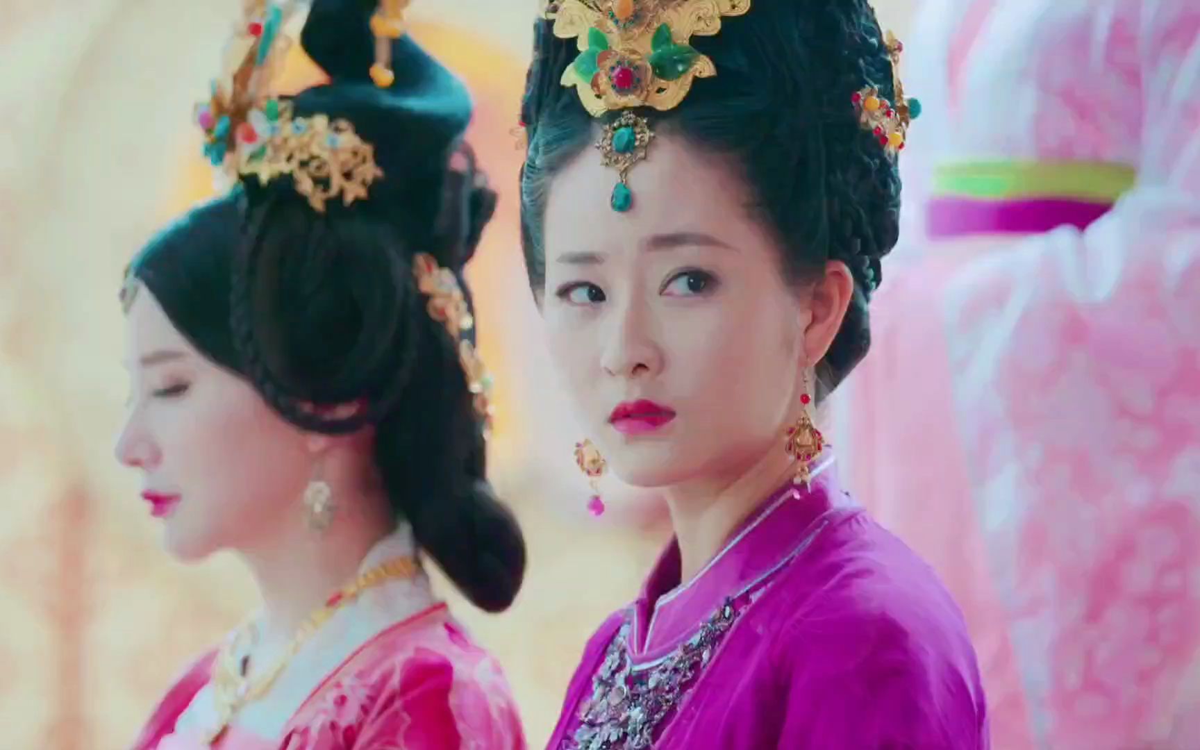 《天泪传奇之凤凰无双》吕星辰的气质淑妃