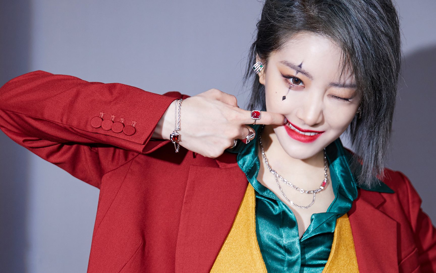 喻言《蔷薇之巅》官摄调整版