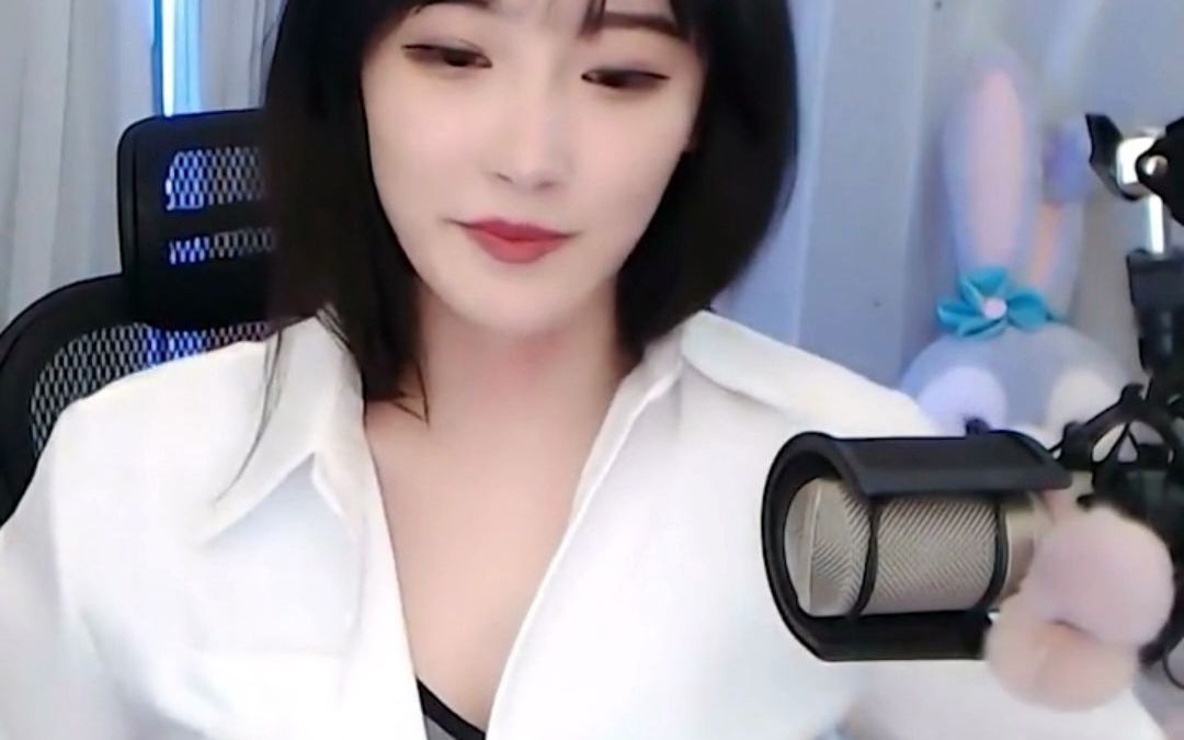 场面人豚豚大魔王带字母的贵着呢