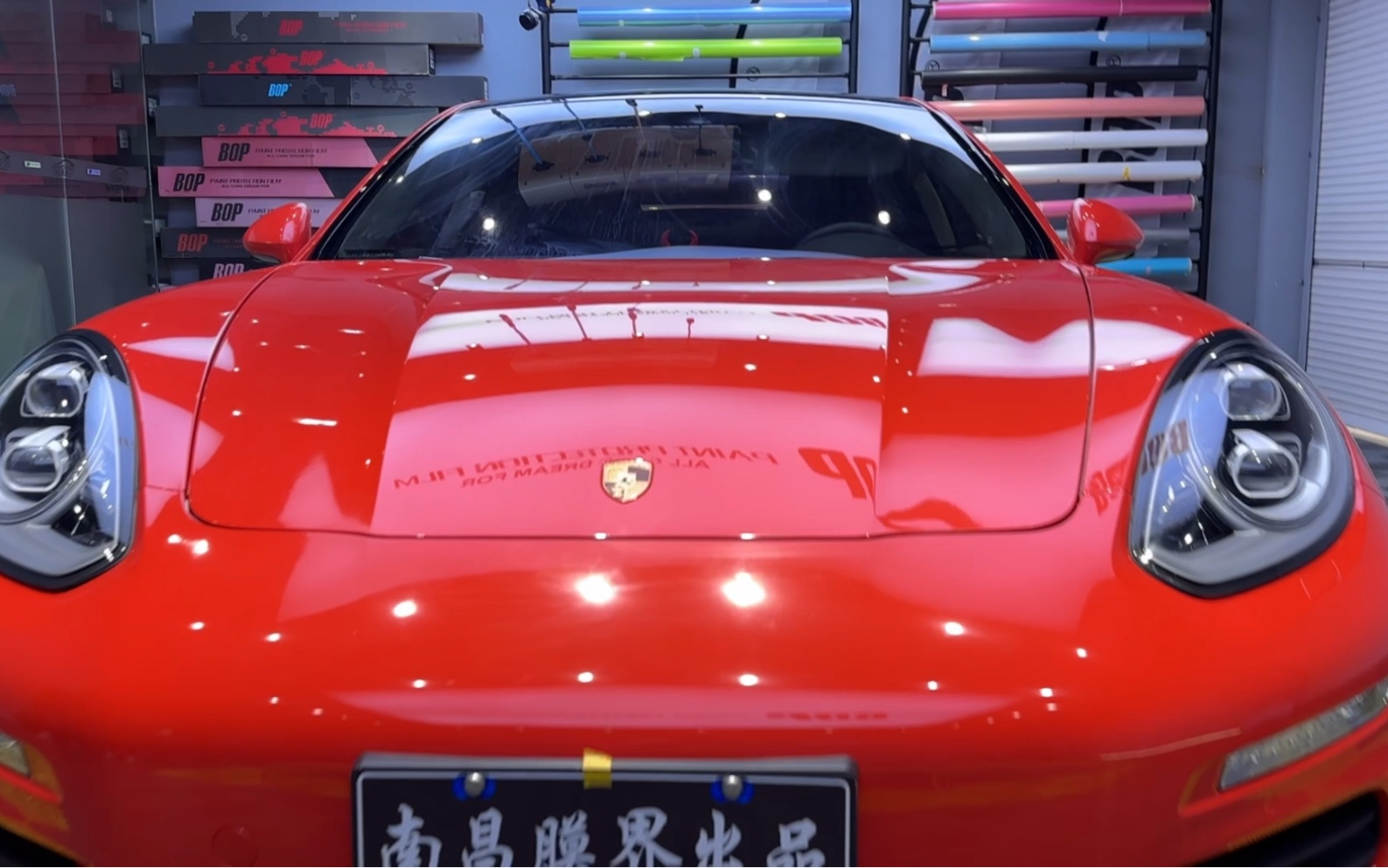 保时捷帕拉梅拉改色贴膜水晶熔岩橙