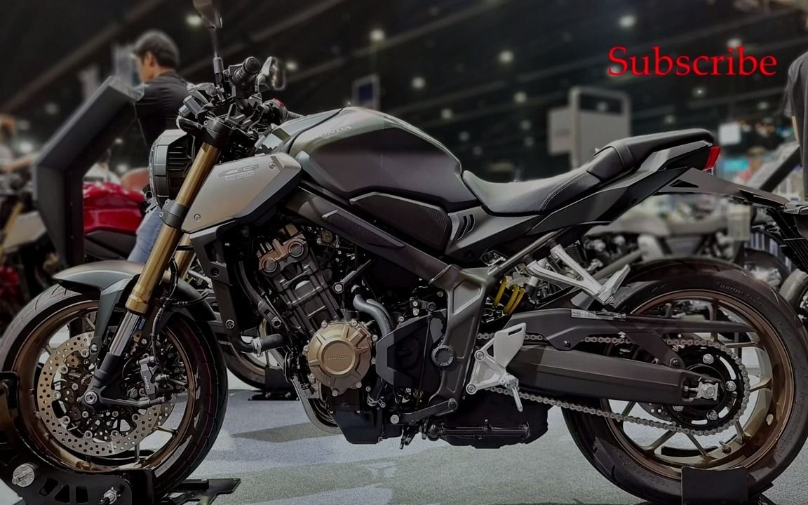 本田2021cb650r车展实拍
