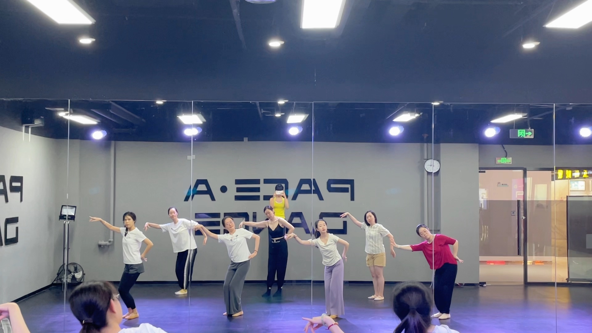 练功房里的一天 | 舞蹈艺术的魅力