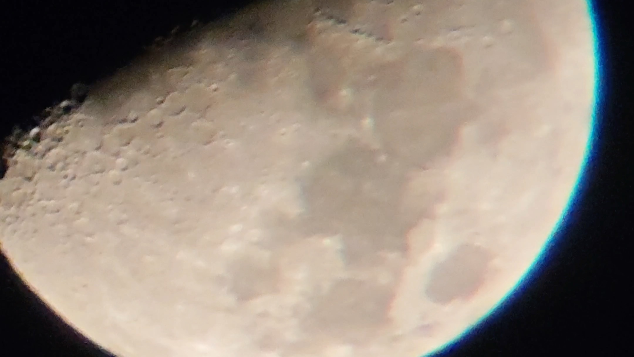 小米14 望远镜拍月亮