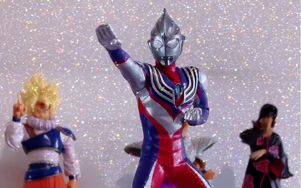 迪迦景品!(爆裂形态)_哔哩哔哩_bilibili