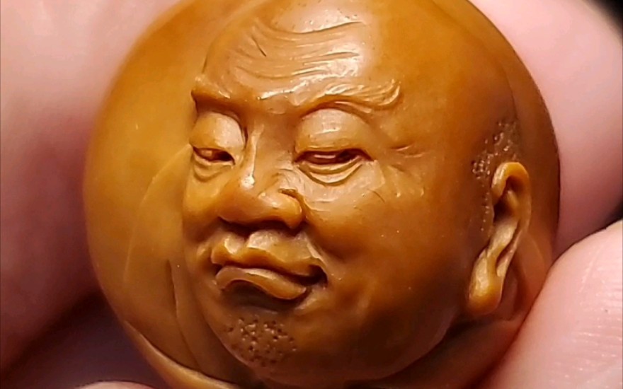 王世军老师看门罗汉,工韵俱佳 #看门罗汉 #文玩 #橄榄核雕