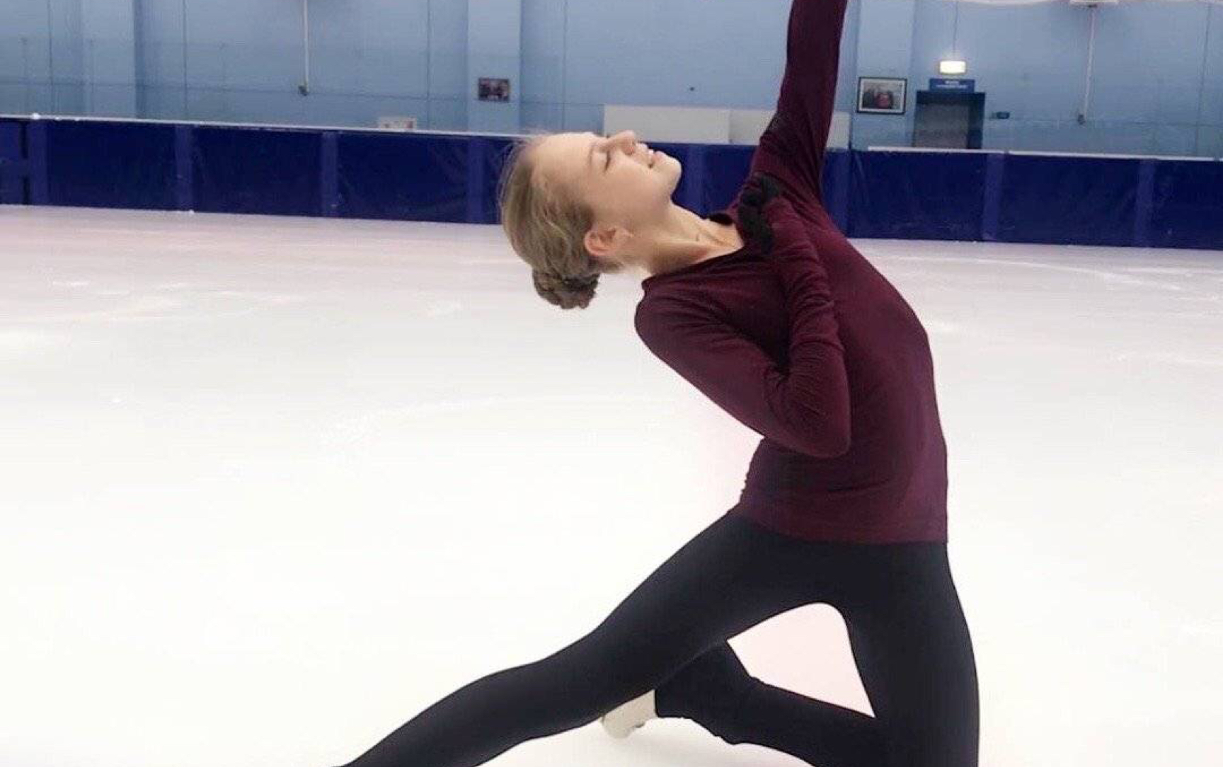 带你看花滑美女一莎莎(1)_哔哩哔哩_bilibili