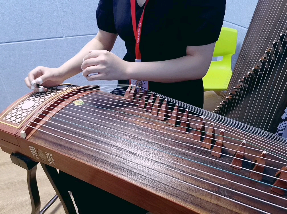 【古筝】太极张三丰主题曲《偷功》_哔哩哔哩_bilibili