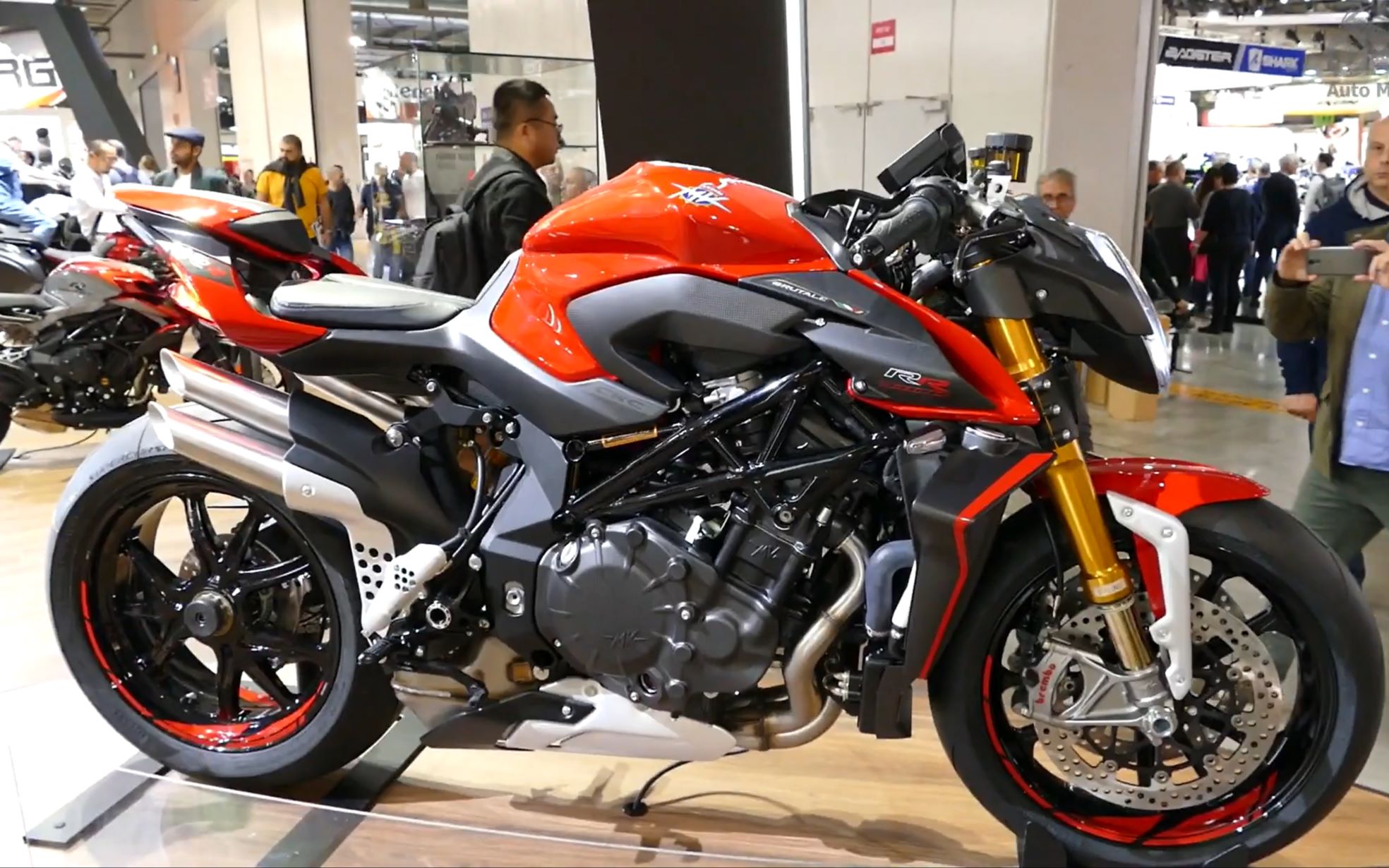 2020奥古斯塔mvagusta8辆新款车型