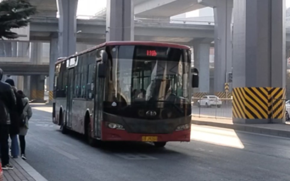 大连公交19路一汽ca6125sh9通过香炉礁