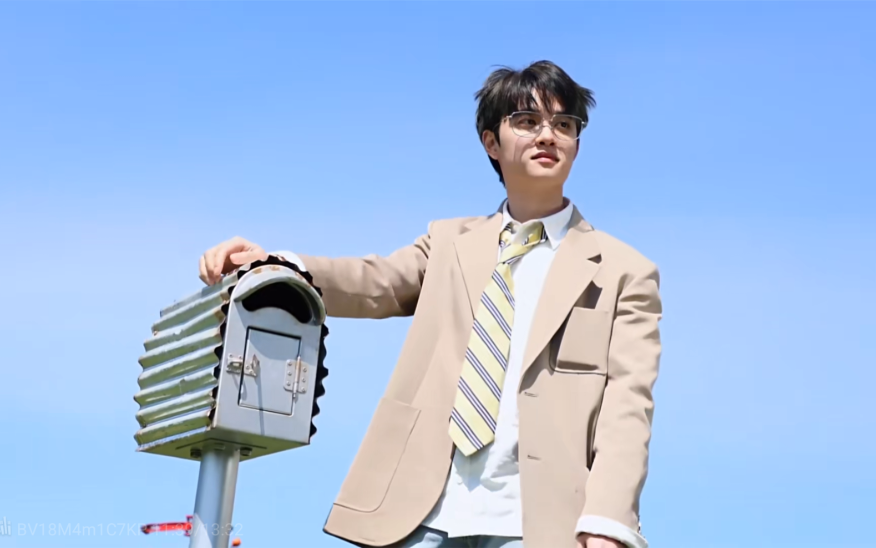 都暻秀solo3《成长》开箱|终于轮到我拆了