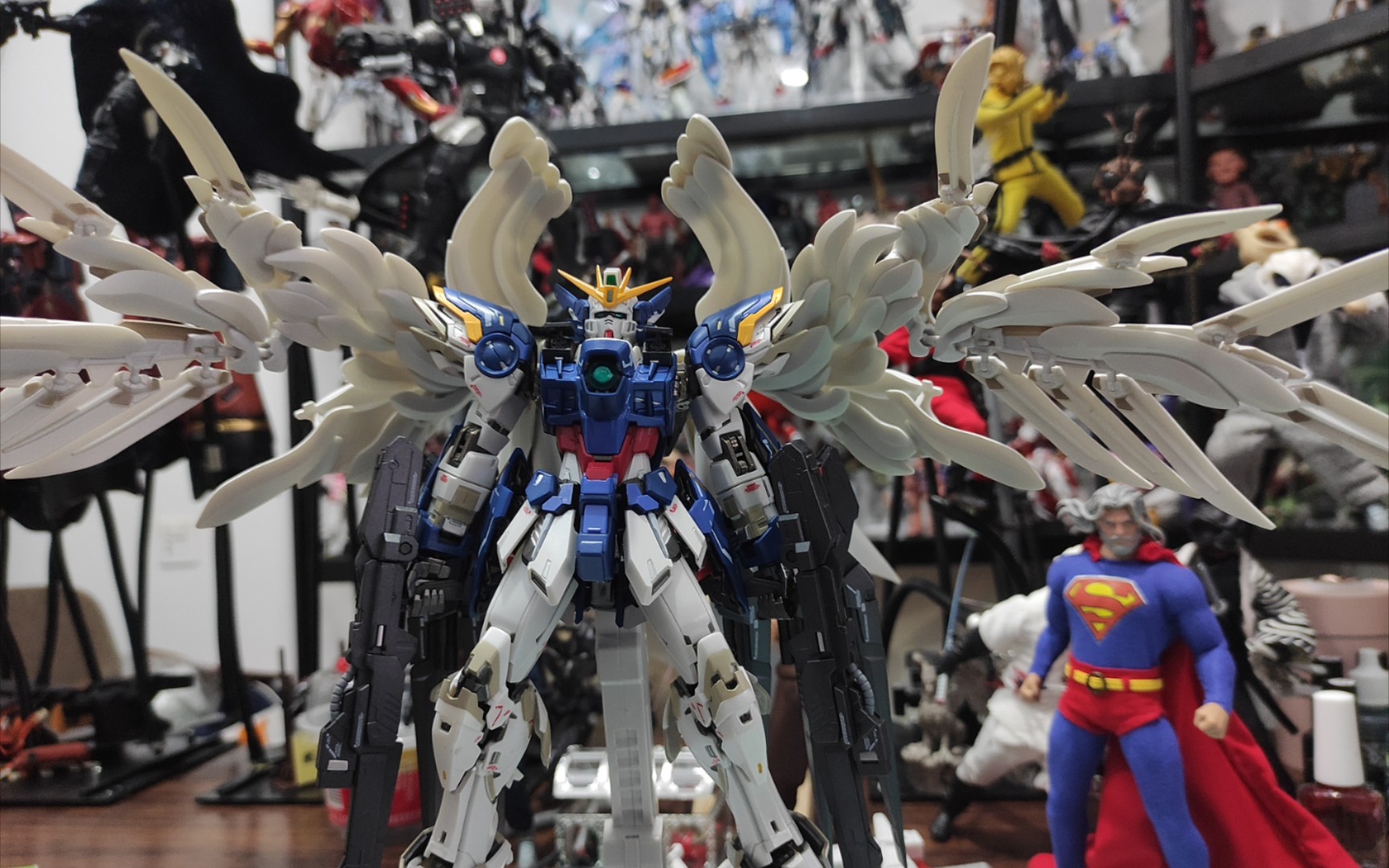 瞎玩摆弄420期飞马合金成品fix飞翼掉毛开箱