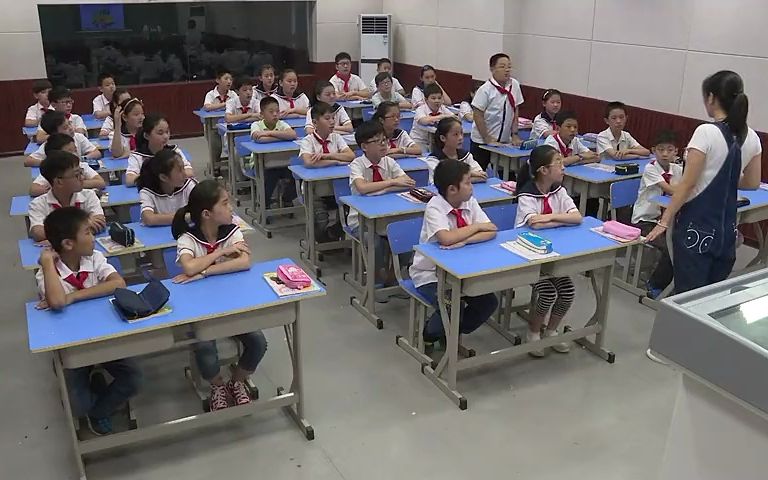 [图]小学英语公开课，Unit2 Ways to go to school