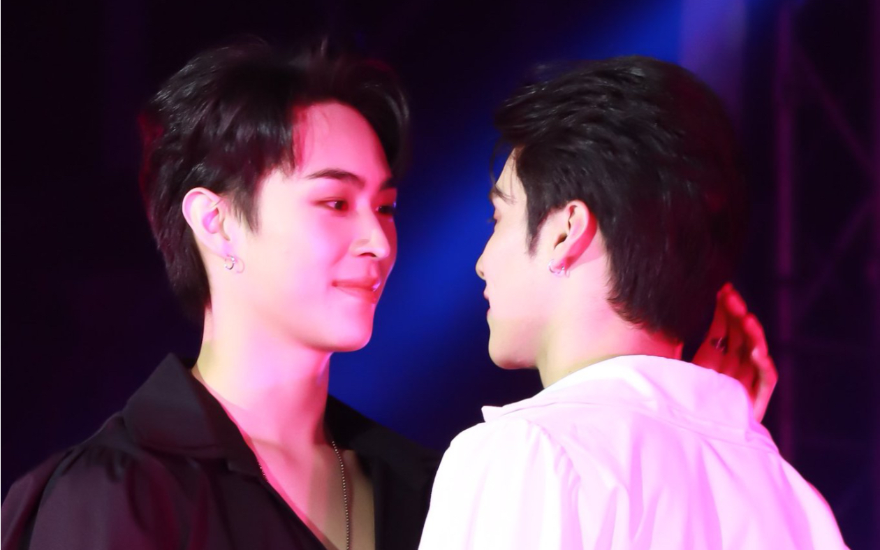 【boompeak传奇cp】prem生日见面会叶幸运叶小宝表演全景