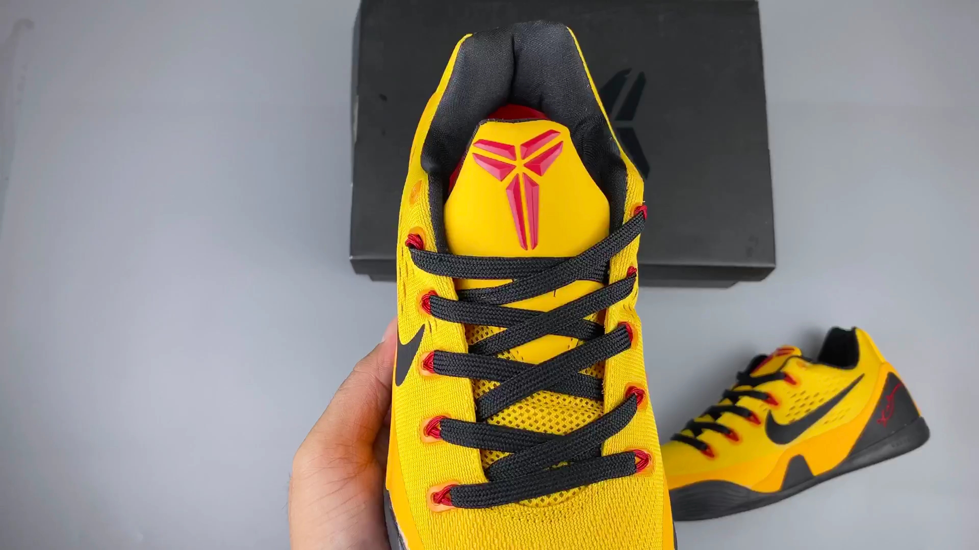 nike kobe 9 low 科比九代低帮实战篮球鞋 李小龙黑黄_哔哩哔哩_bili