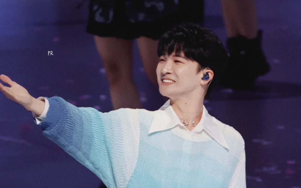 【周深】王者荣耀共创之夜《梦奇monki》前排但低画质手抖版饭拍-木西