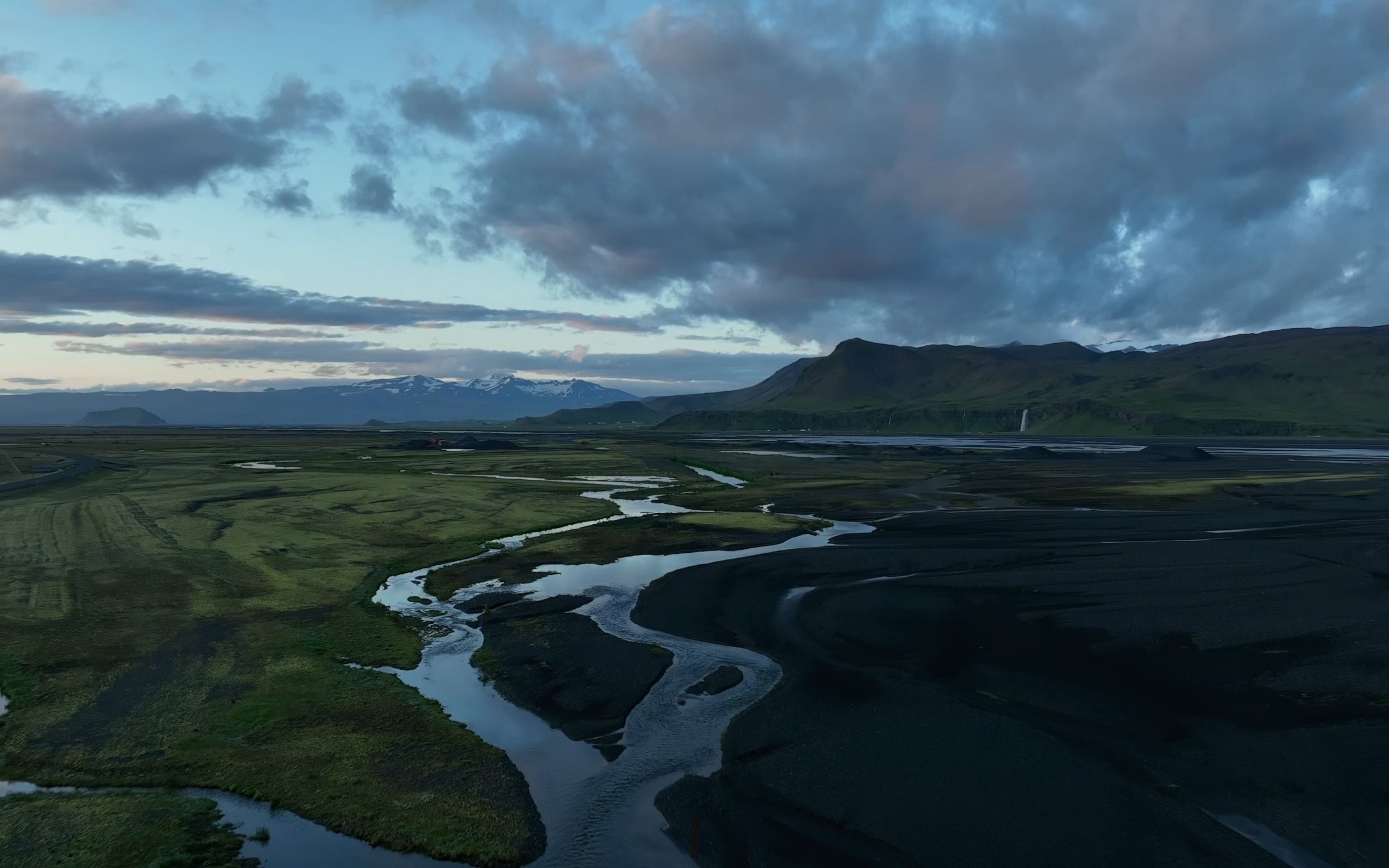 【4k hdr 】冰岛|异世界旅行 ,或许我真的来到了世界的尽头