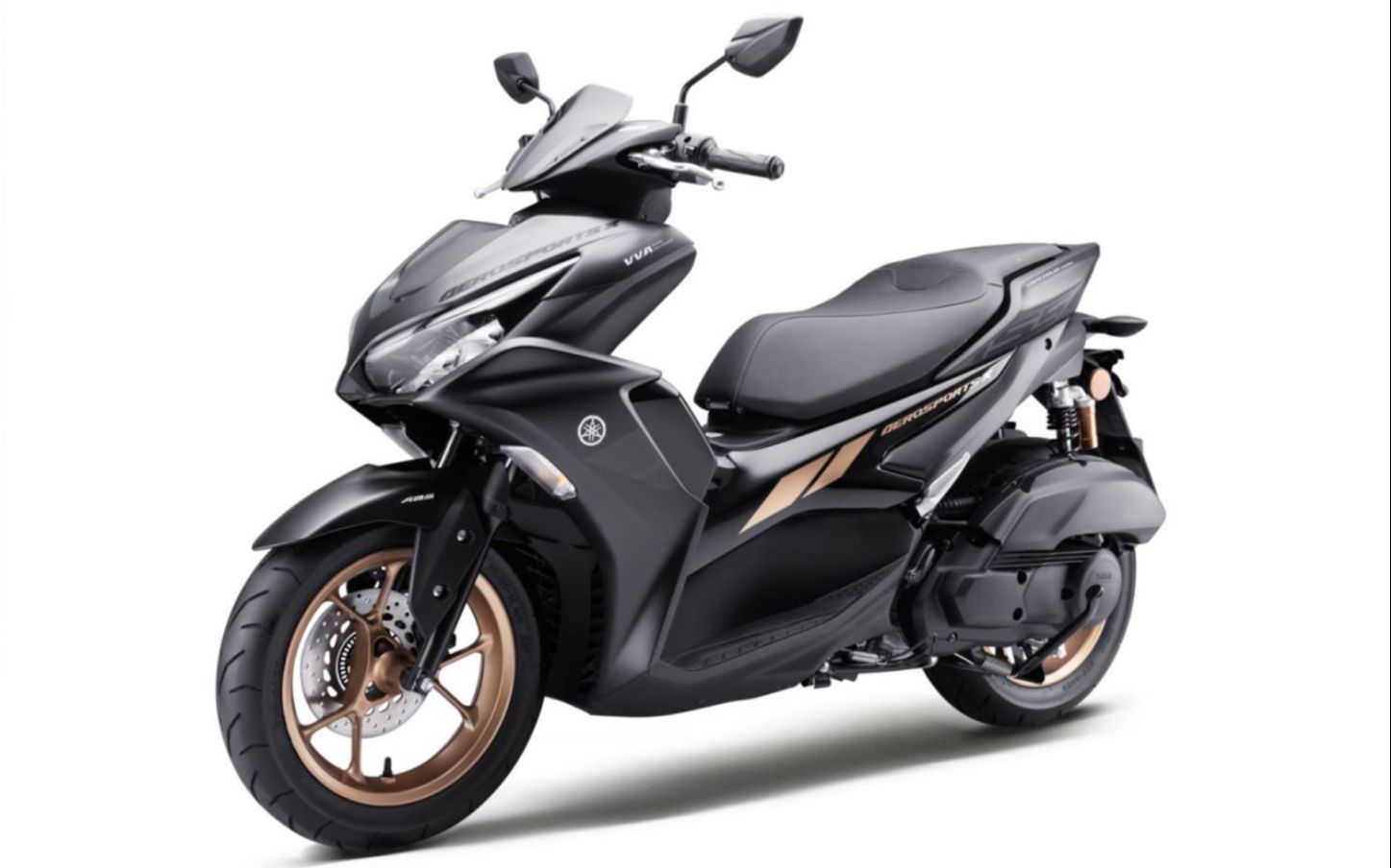 配置不高油箱偏小,雅马哈跨界踏板国内发布,售价25800元