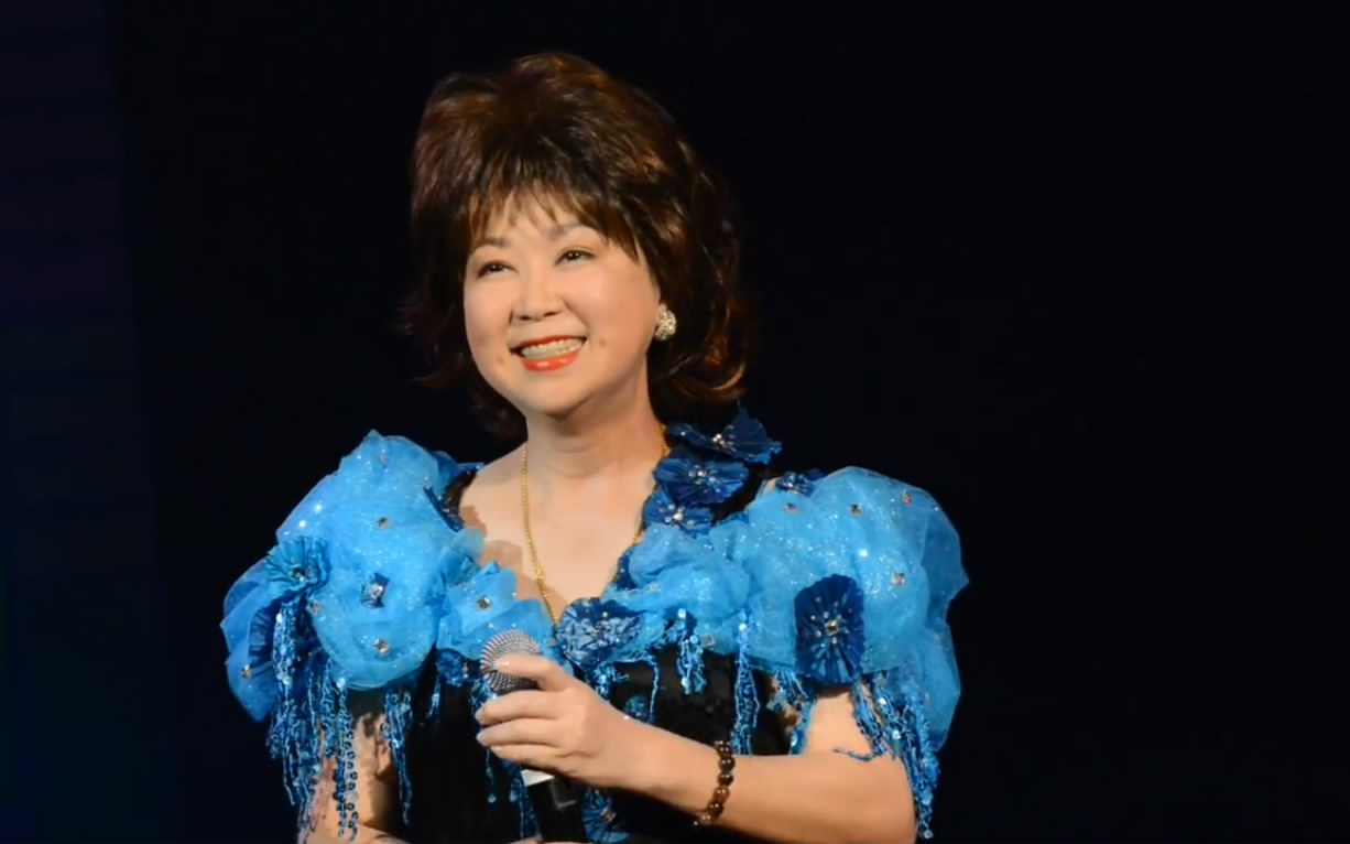 【朱咪咪】2013打响十人营唱歌【袁咏仪cut】完整版梦伴(张智霖演唱会