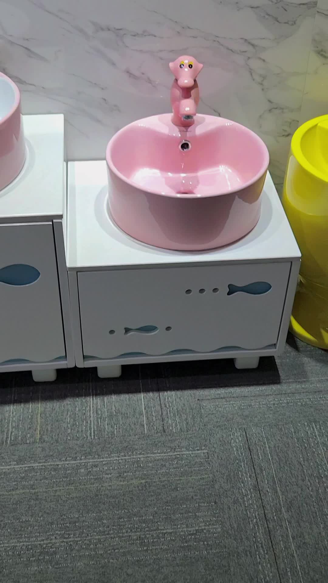 幼儿园卫生间儿童洗手盆应该选哪种