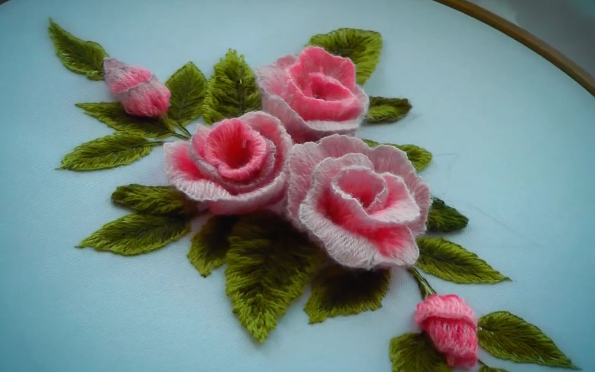 立体刺绣:布里生花 教程