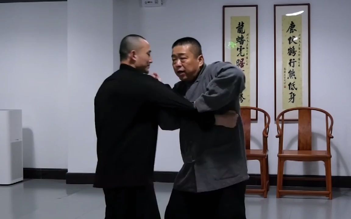 八极拳顶心肘在实战中的用法哔哩哔哩bilibili