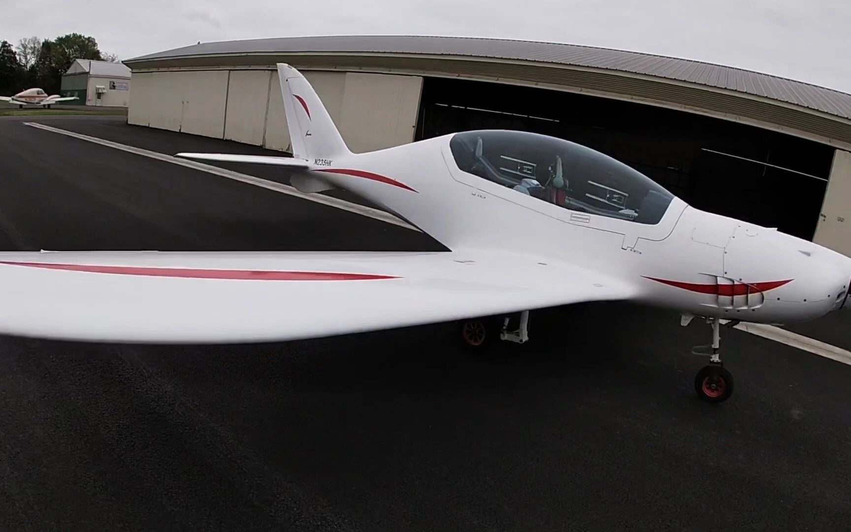 鲨鱼飞机-国产_哔哩哔哩_bilibili