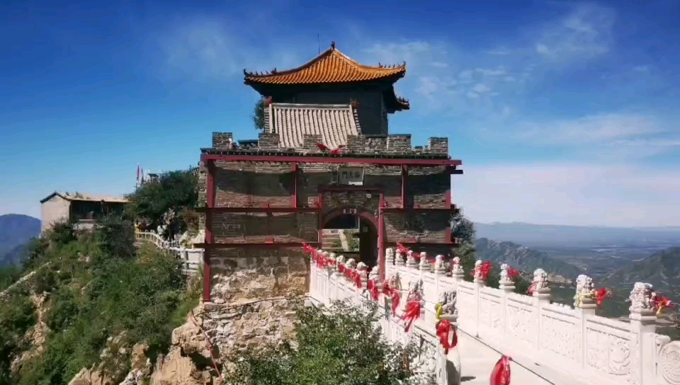 [图]这回算是把三教名山鸡鸣山给拍绝了，欢迎围观。