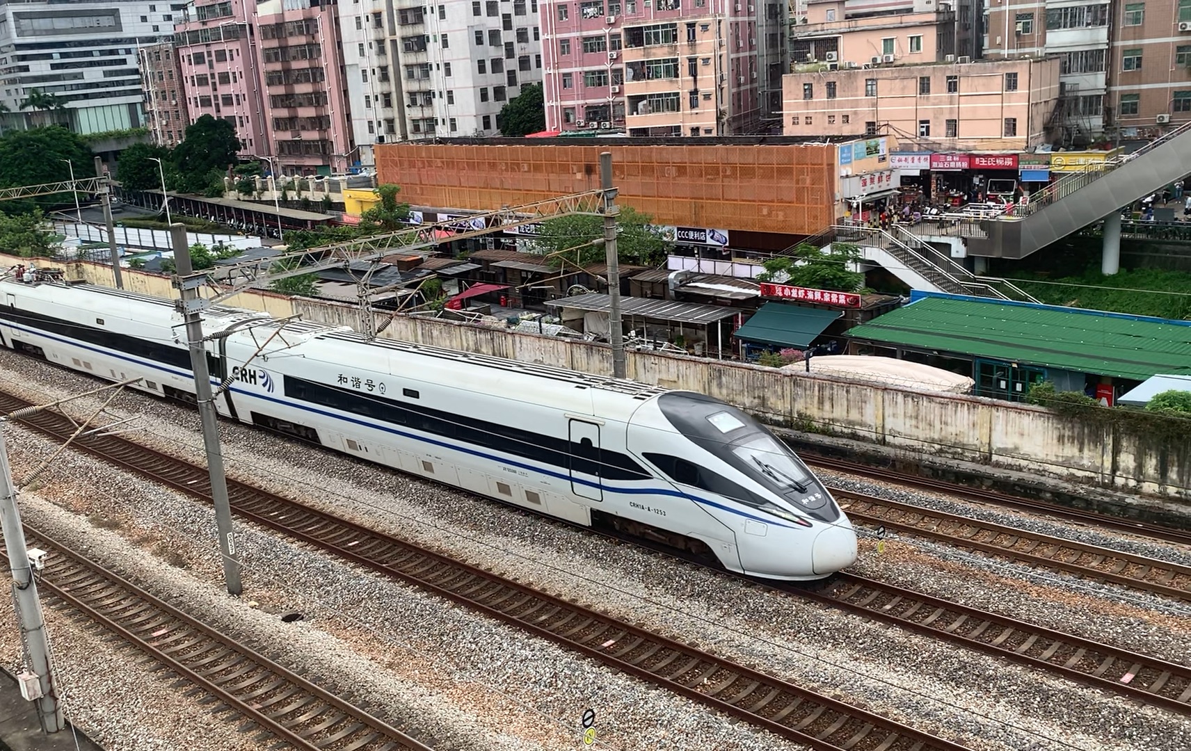 crh1a-a 电力动车组图片