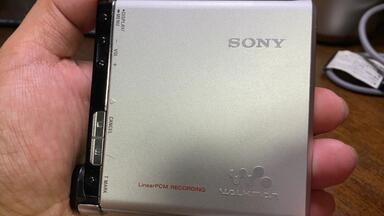 索尼SONY MZ-E50L 50周年纪念版限量MD WALKMAN音乐播放器分享_哔哩哔哩