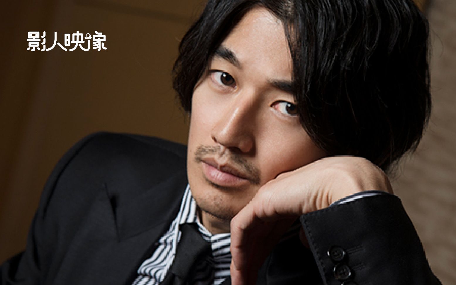 演员瑛太他的身体里住了太多的灵魂