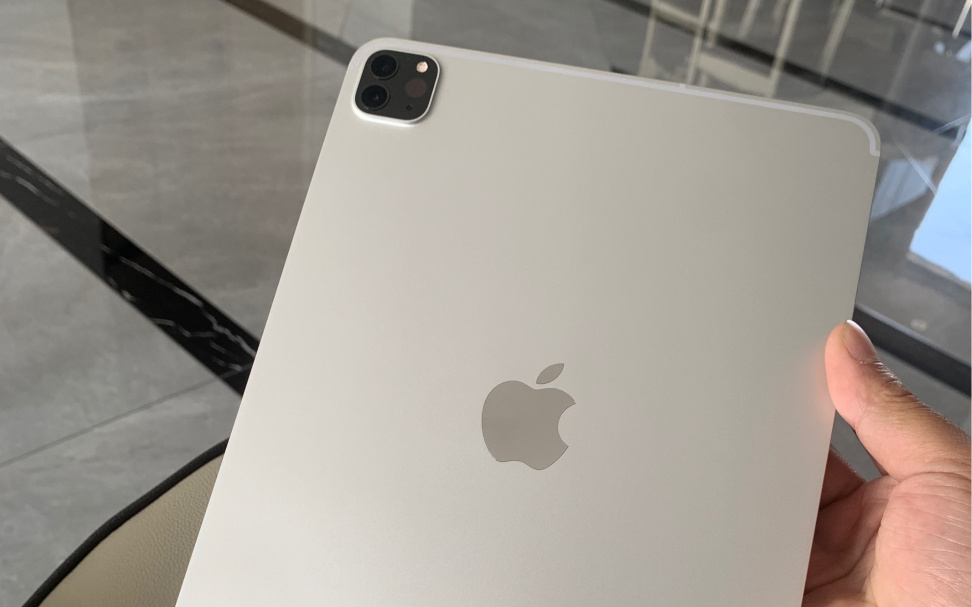 3799秒杀一台ipadpro2020款11寸128g插卡版