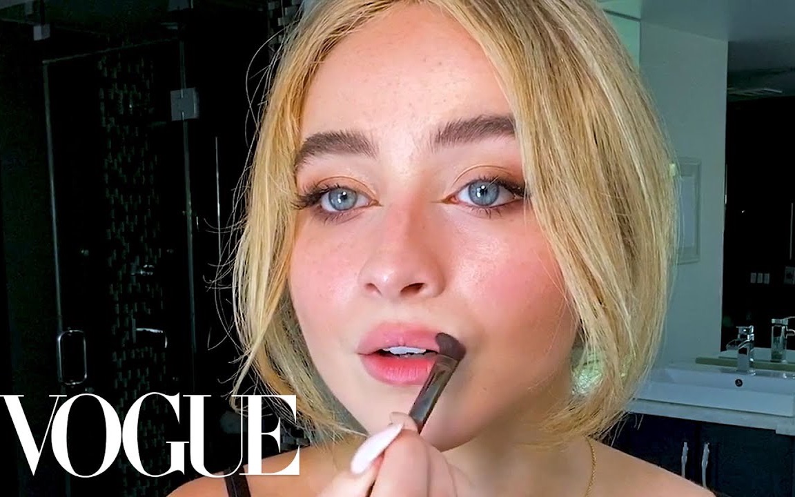 (英字)【Vogue 】欧美明星Sabrina Carpenter的面部美容及妆容教程~哔哩哔哩bilibili