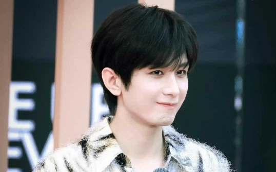 成毅的可爱萌点大放送92一秒俘获你的心94