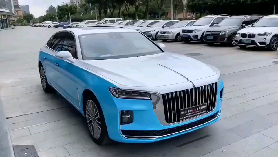蓝白h9,骚骚的,这样开就不像司机了(广东红旗车友会)_哔哩哔哩_bili