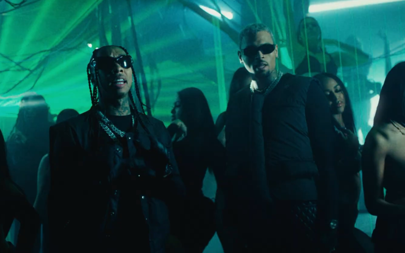 [图]Tyga，Chris Brown - Nasty