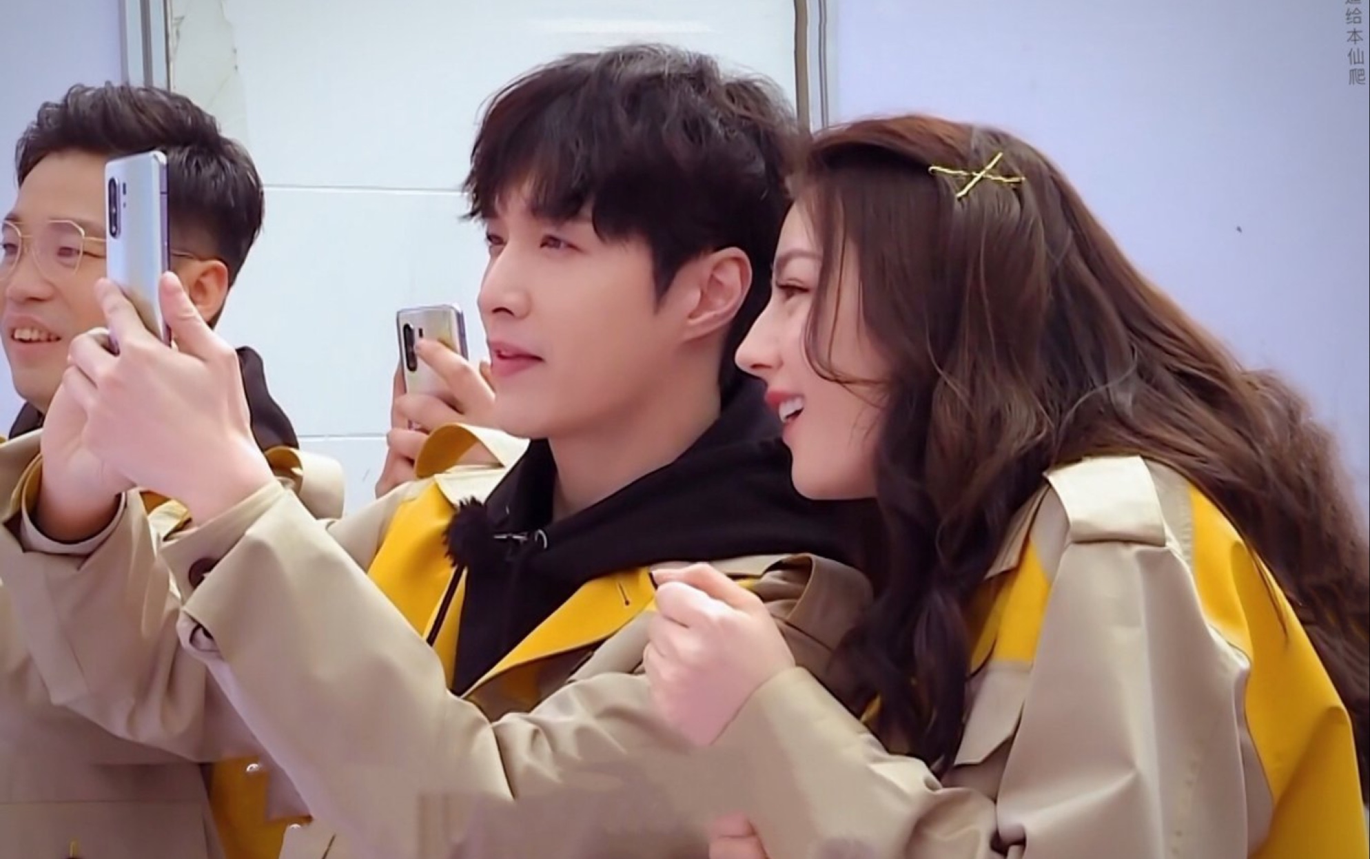 兴迪迪兴引力圈地自萌最近入坑的磕颜狗因为越看越上头所以熬夜剪个