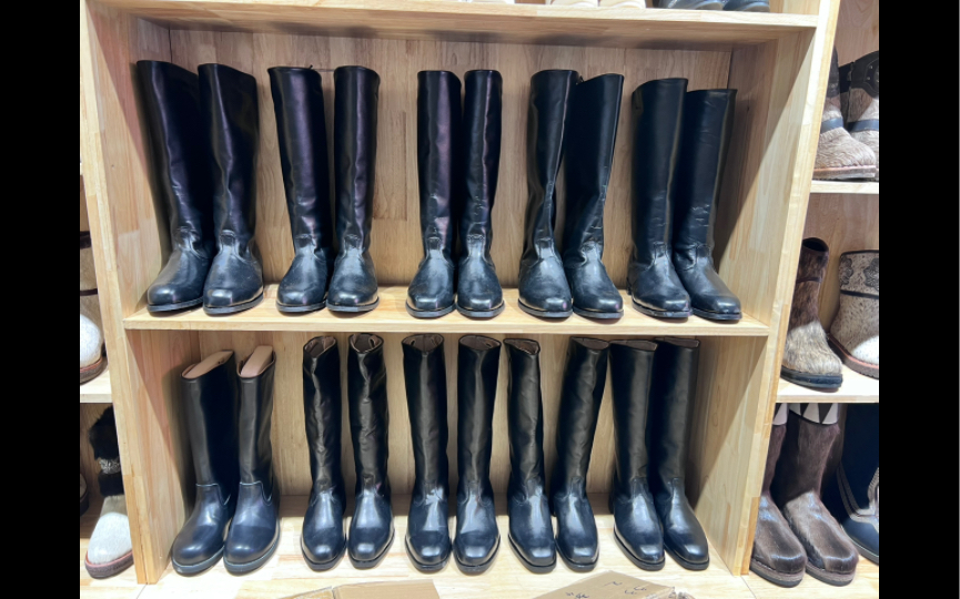 俄式马靴,新到的货很多