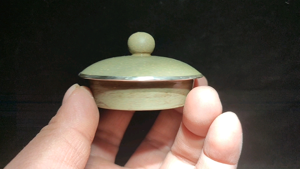 锔瓷手艺修复紫砂壶壶盖之包银